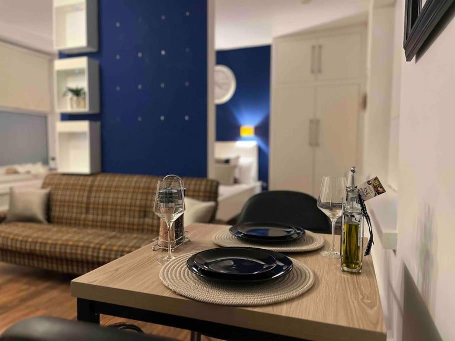 Modern In Barbican Ec1 - Blue - F4 Appartement